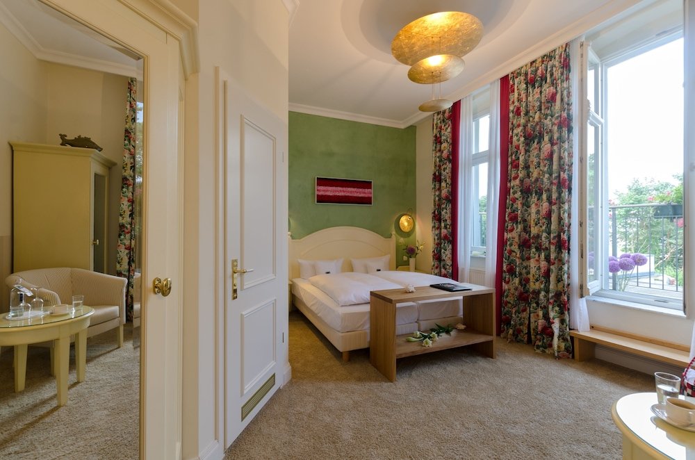 Фото Strandhotel Heringsdorf