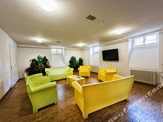 Фото Geneva Hostel