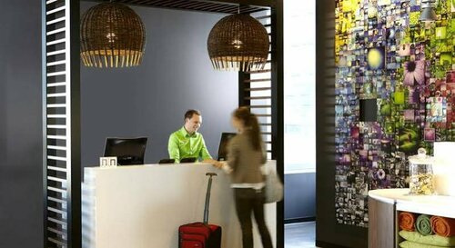 Гостиница Alt Hotel Toronto Airport в Миссиссаге