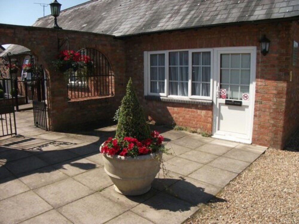 Фото The Knife and Cleaver