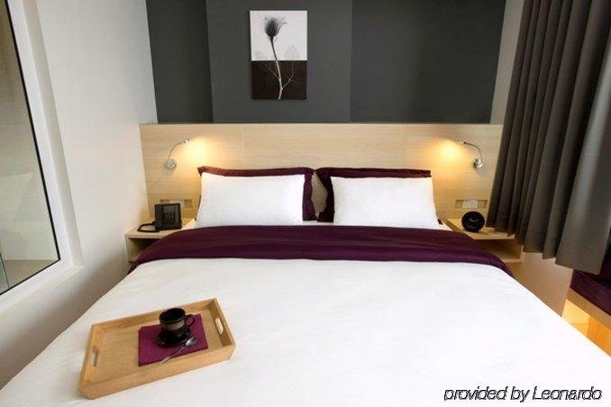 Фото Arize Hotel Sukhumvit