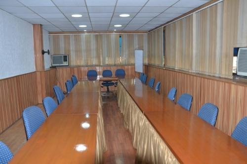 Фото Hotel Akash Deep