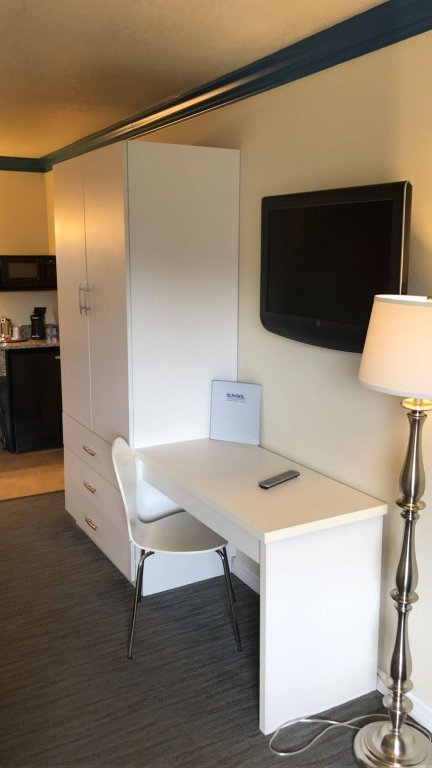 Фото SureStay Plus by Best Western Orlando International Drive