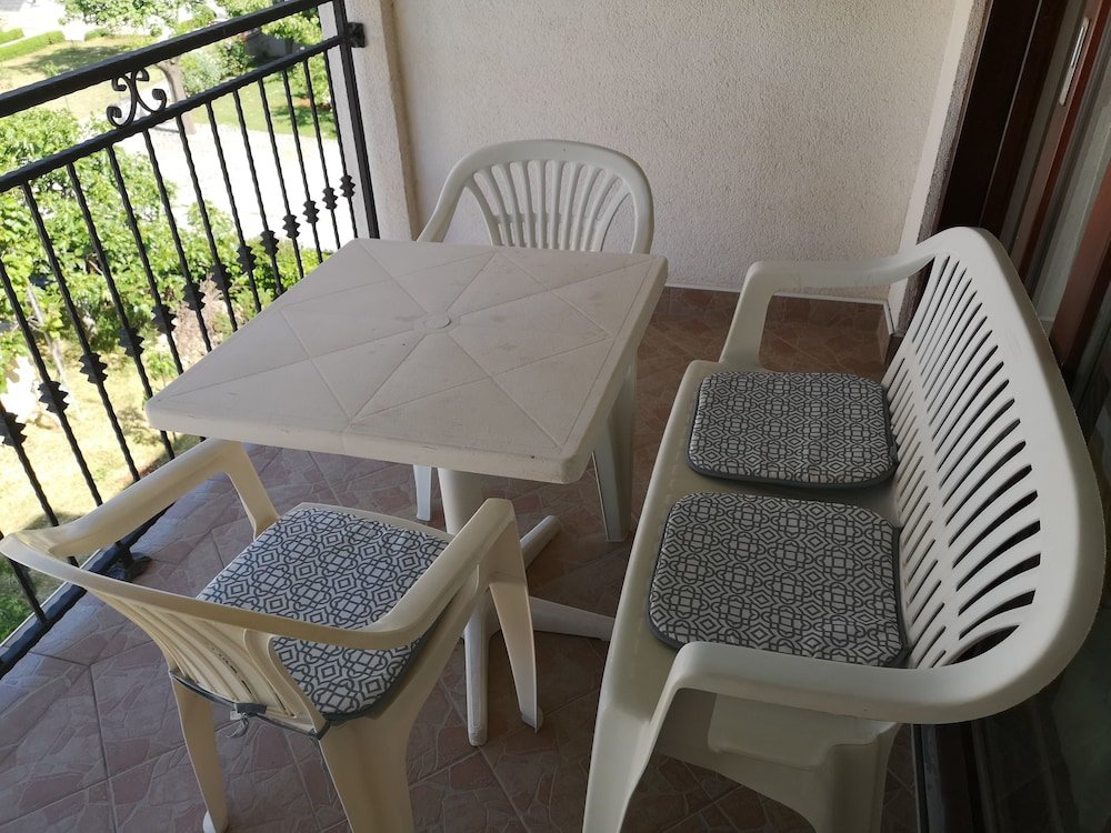 Фото Apartments and Room Thea