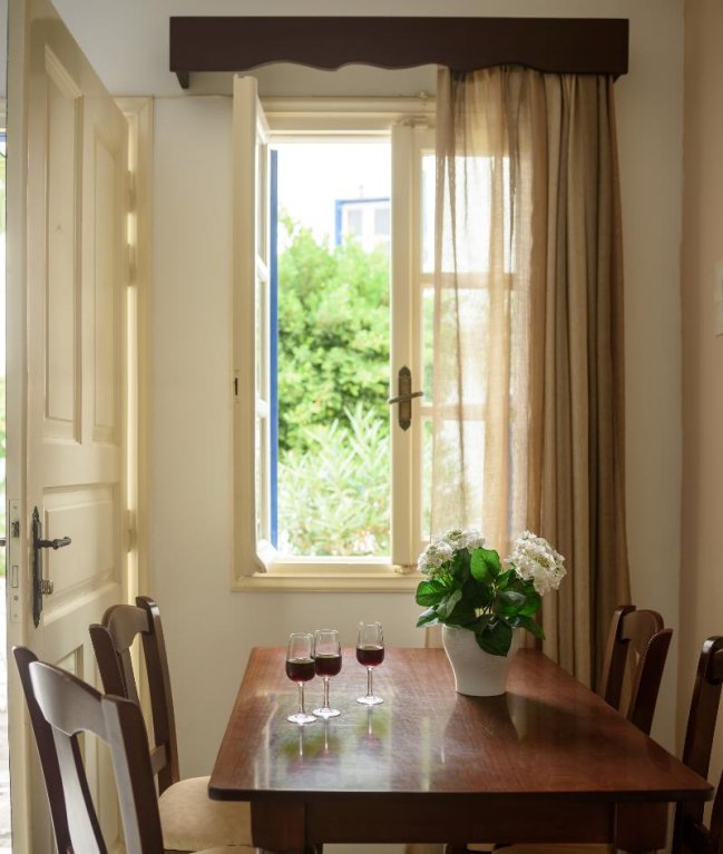 Фото Scorpios Beach Santorini