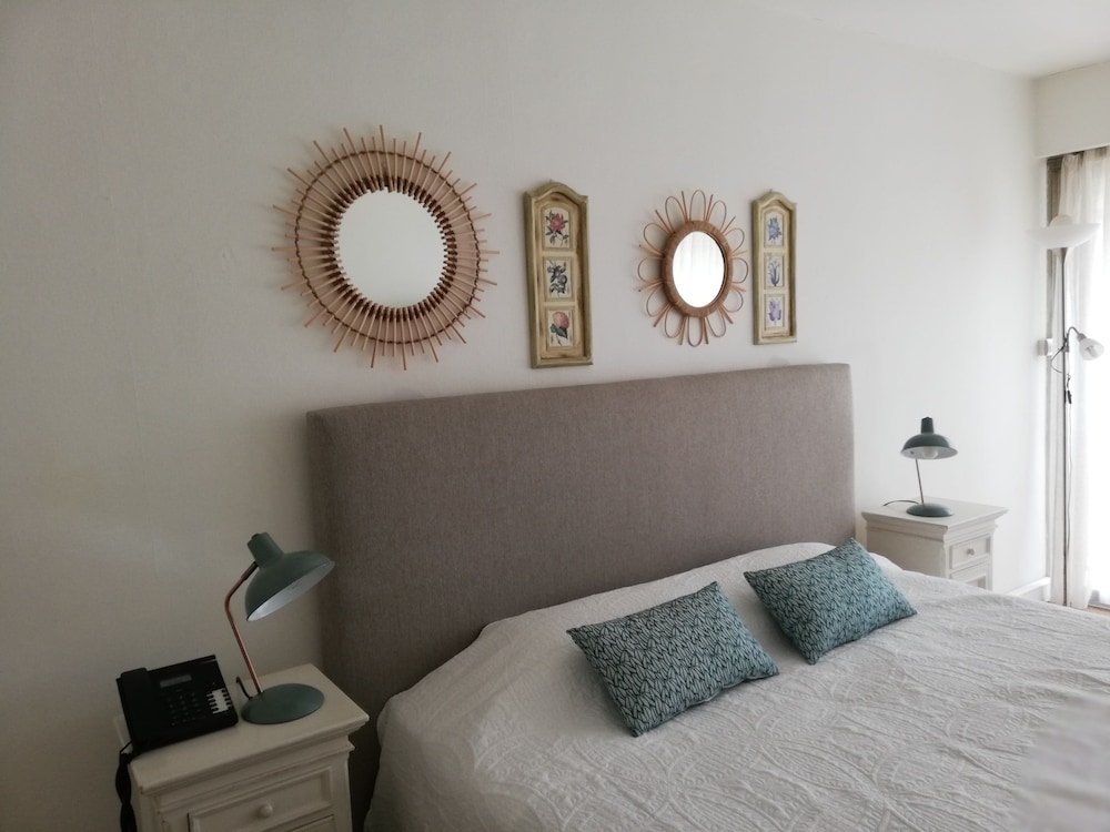 Фото Hôtel Le Castellan