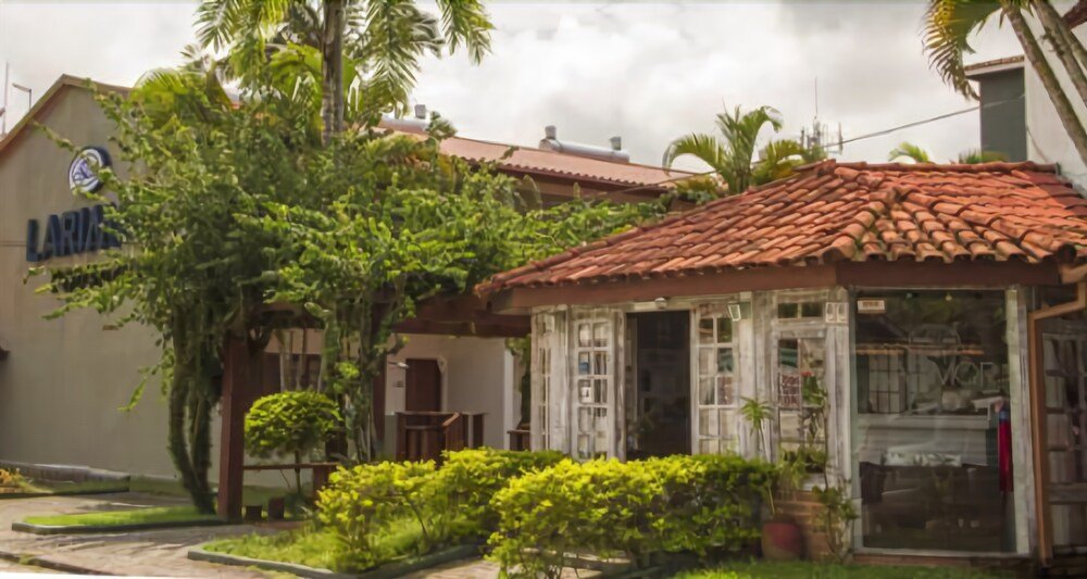 Фото Pousada Larimor