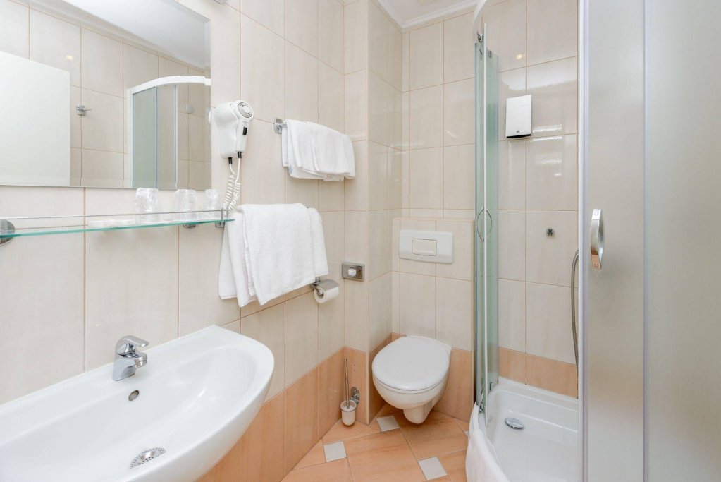 Фото Hotel Perla