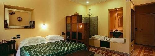 Фото Vogue Hotel