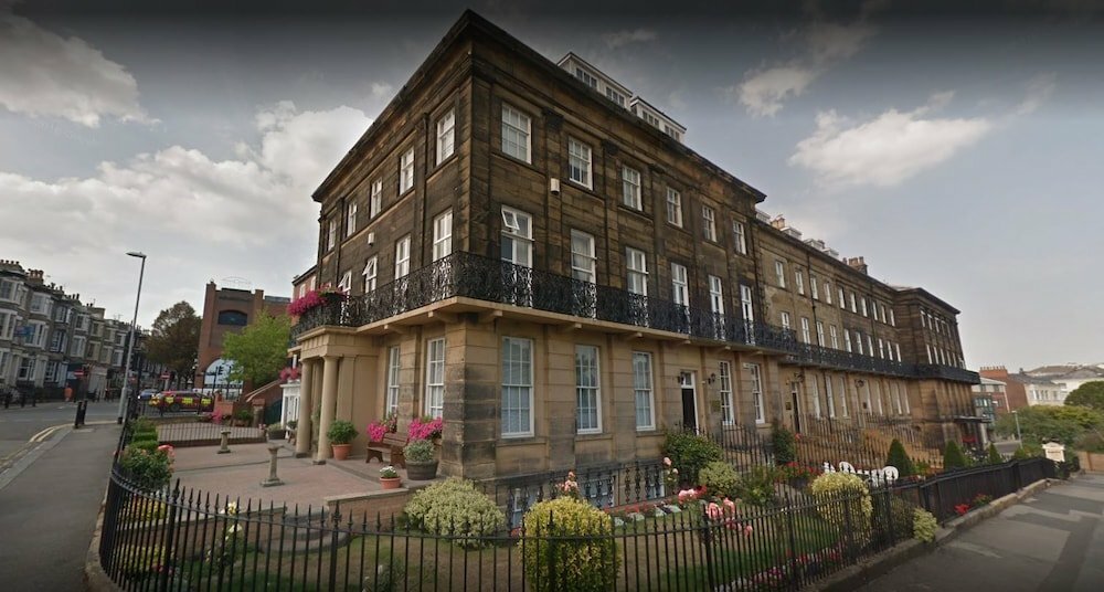 Hotel Beiderbeckes, Scarborough, photo