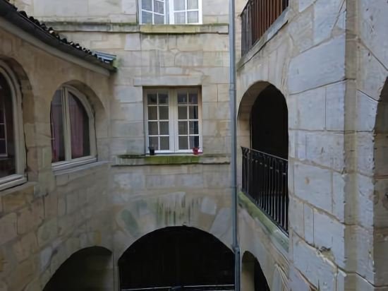 Фото Appartement Descazeaux