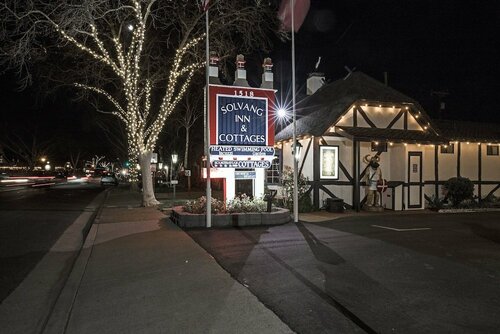 Гостиница Solvang Inn and Cottages в Солванге