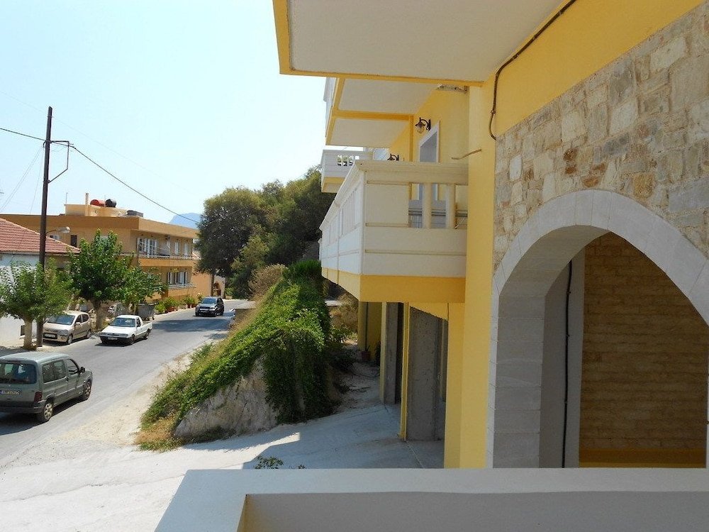 Фото Kalyves Bay