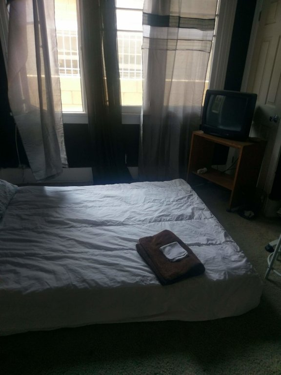 Фото Sleep Cheap Bnb