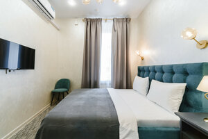 Simple Weekend Inn (Сапёрный пер., 12, Санкт-Петербург), гостиница в Санкт‑Петербурге