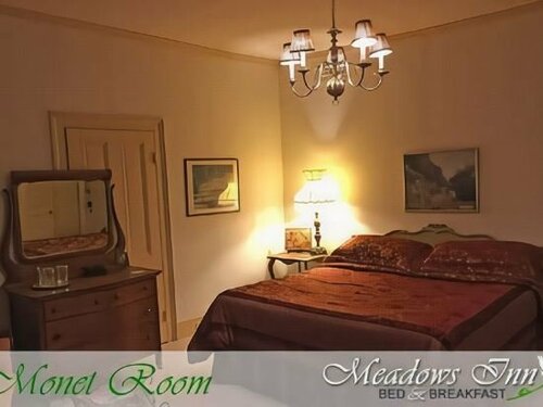 Гостиница Meadows Inn Bed & Breakfast в Нью-Берне
