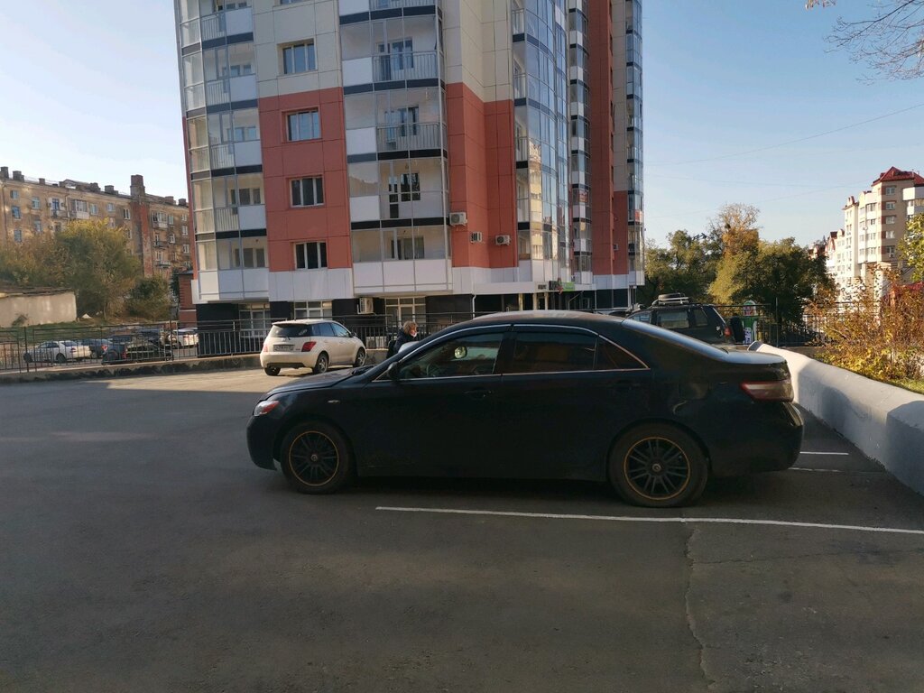 Parking lot Автомобильная парковка, Khabarovsk, photo