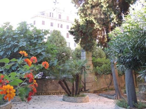 Фото In Rome