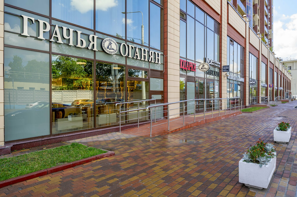 Gift and souvenir shop Gallery of professional carving Hrachya Ohanyan, Moscow, photo