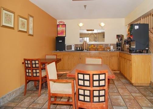 Фото A Victory Inn Tolleson