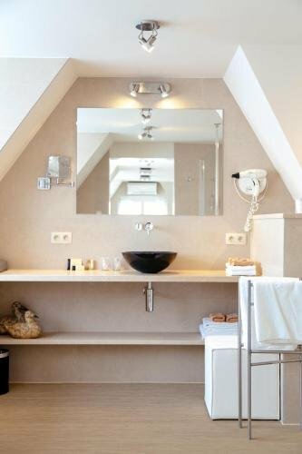Гостиница Hotel Lugano в Кнокке-Хейсте