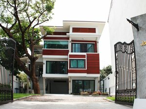 Гостиница Jamjuree Home в Удонтхани