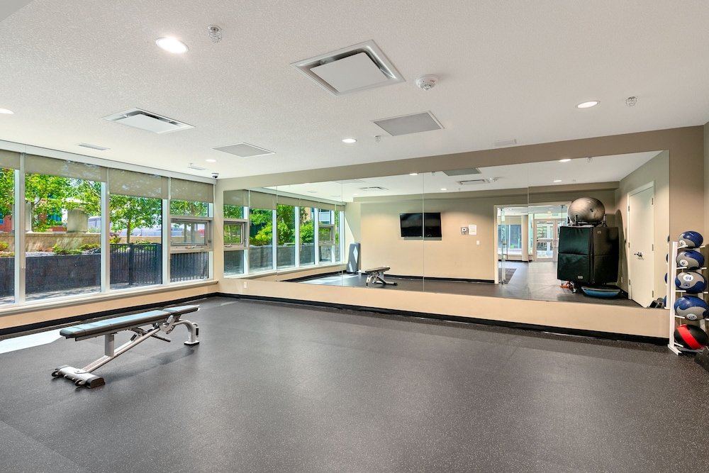 Фото Simply Comfort Modern Downtown Condos