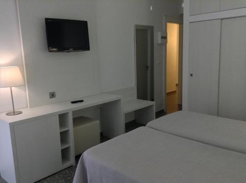 Фото Hostal Pitiusa