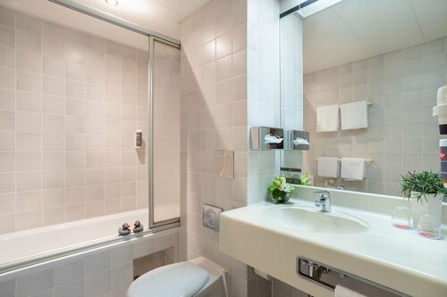 Гостиница Michel Hotel Suhl в Зуле