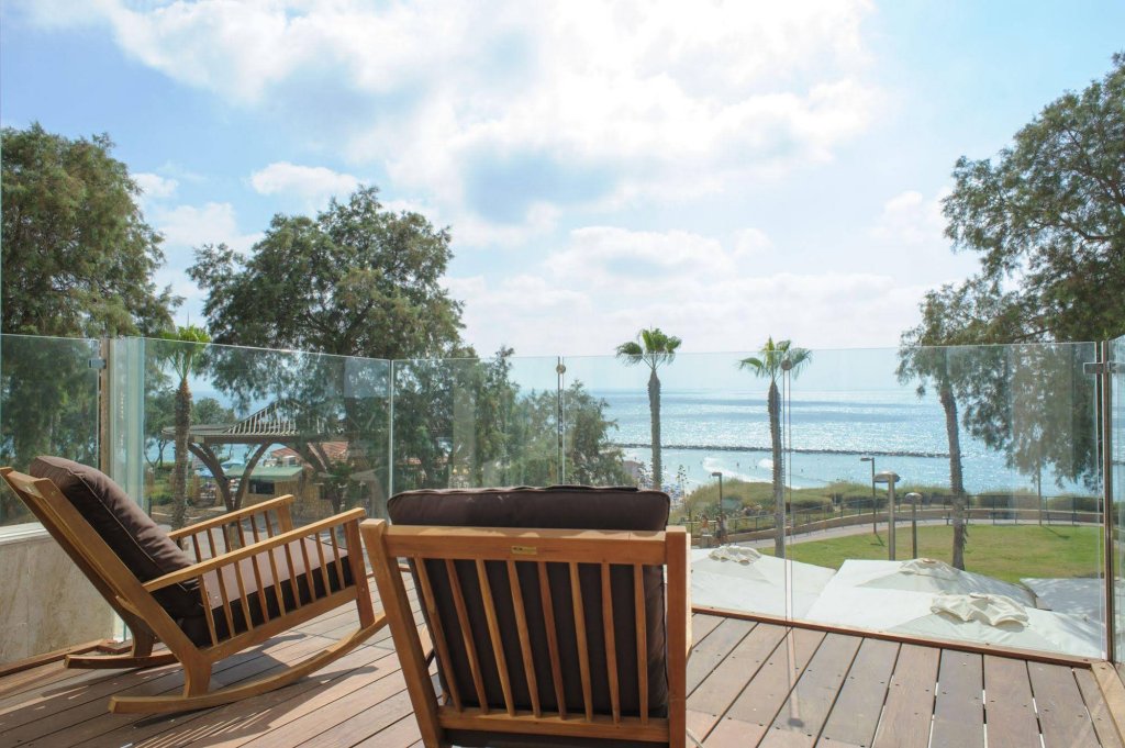 Фото Residence Beach Hotel