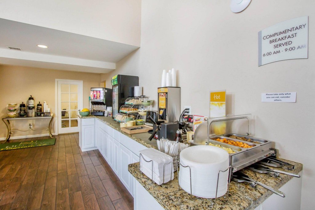 Фото Quality Inn Flagstaff East I-40