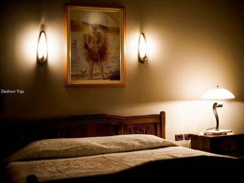 Гостиница Real Scampis Hotel в Эльбасане