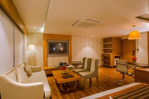 Фото Hotel Shubh Inn