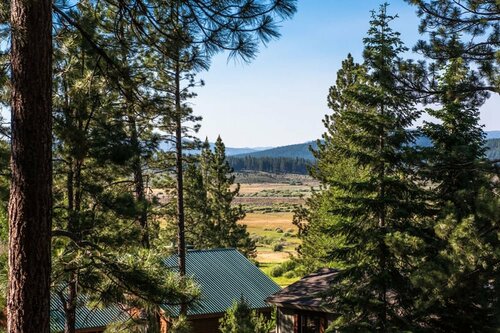 Жильё посуточно Camp Conifer by Tahoe Mountain Properties