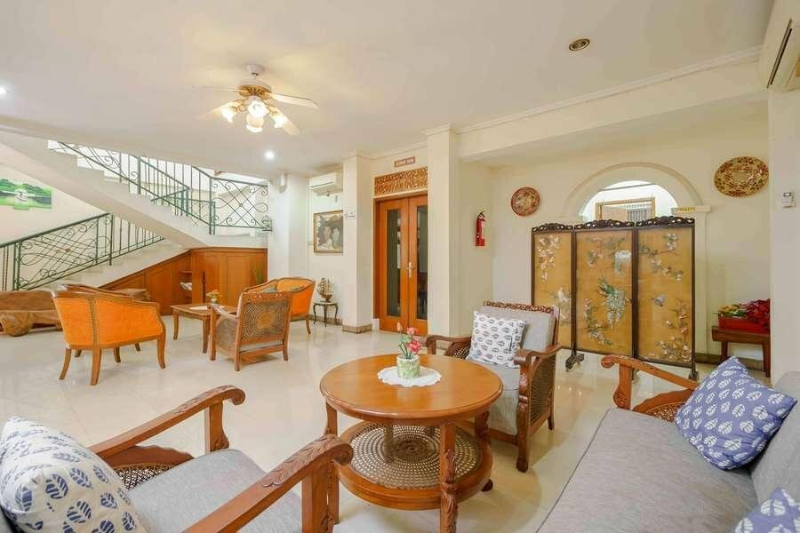 Hotel RedDoorz Plus near Kemang Raya, Jakarta, photo