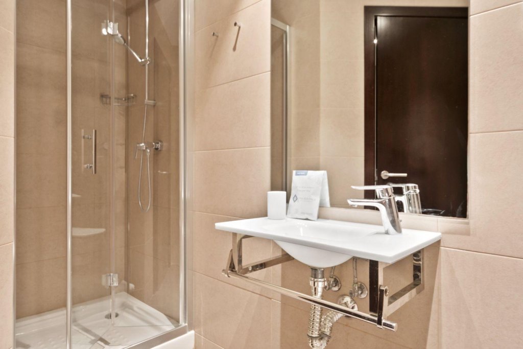 Фото Fisa Rentals Gran VIA Apartments