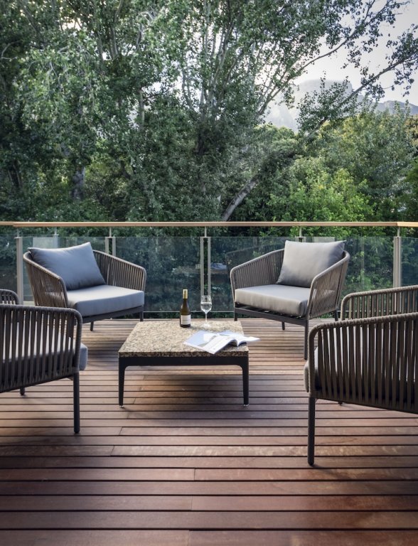 Фото Vineyard Hotel