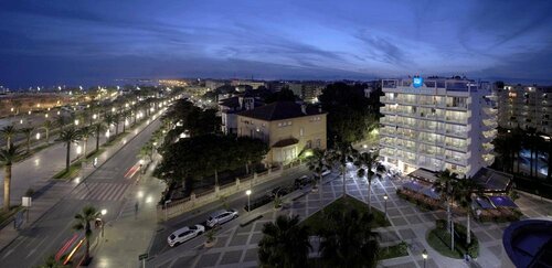 Гостиница Hotel Blaumar Salou