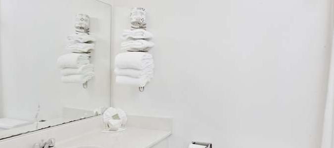 Фото Super 8 by Wyndham Hollywood LA Area