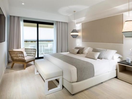 Фото Grand Palladium Sicilia Resort & Spa