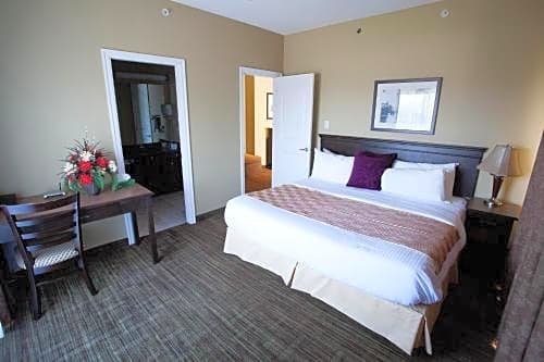 Фото Days Inn by Wyndham Surrey