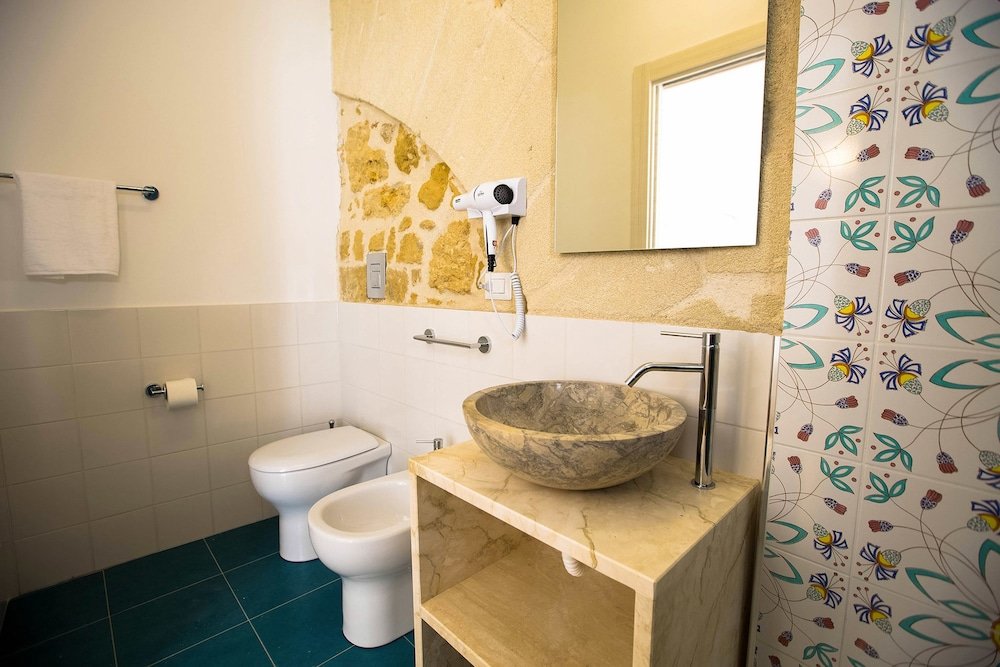 Фото Sciabika Home Edificio Eolie