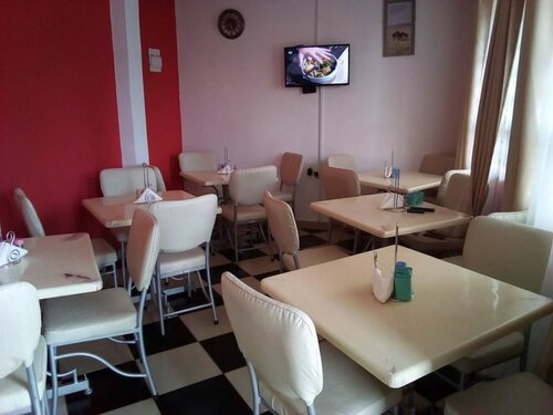 Гостиница Chrysalis Guest House & Restaurant Embu