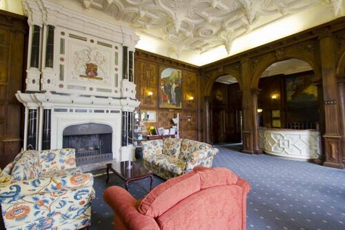 Гостиница Broome Park Golf & Country Club