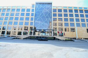 Гостиница Address Alhamra Hotel