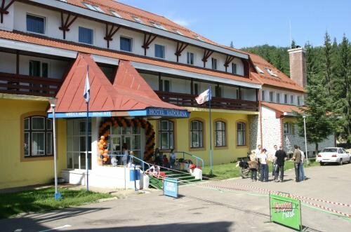 Гостиница Hotel Iadolina