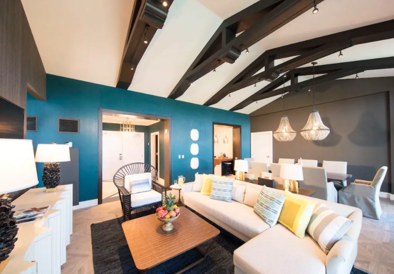 Фото Universal's Loews Sapphire Falls Resort