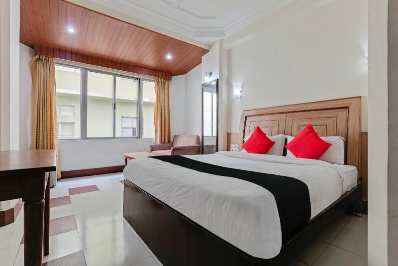 Гостиница Ambarish Grand Residency