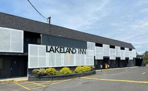 Lakeland Inn