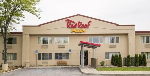 Гостиница Red Roof Inn Plus+ Poughkeepsie